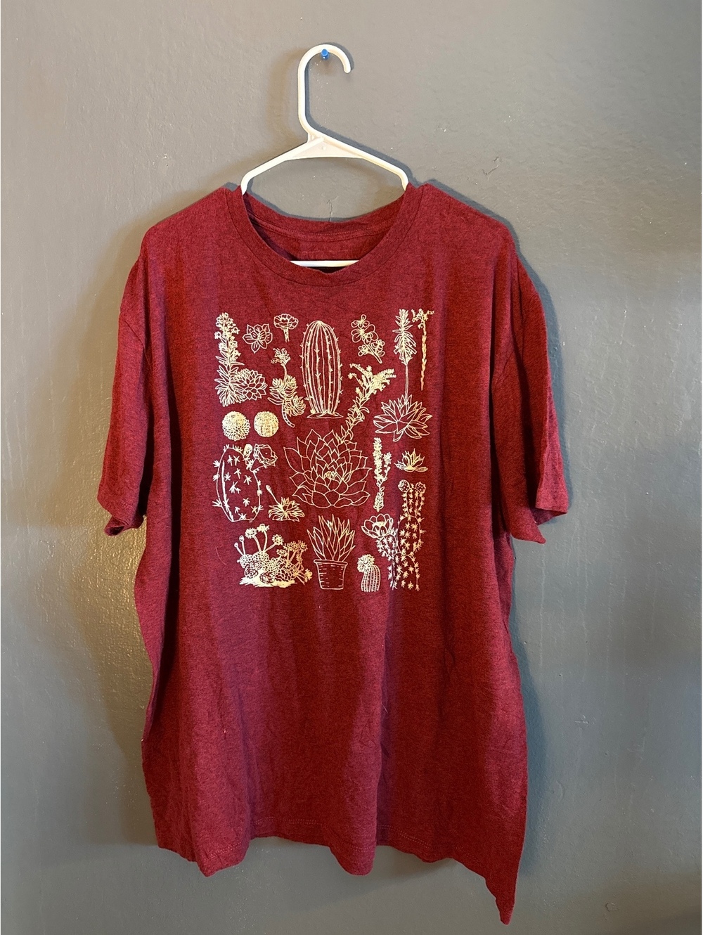 Sonoma Goods Life XXL Red Graphic T-Shirt with Cactus Design